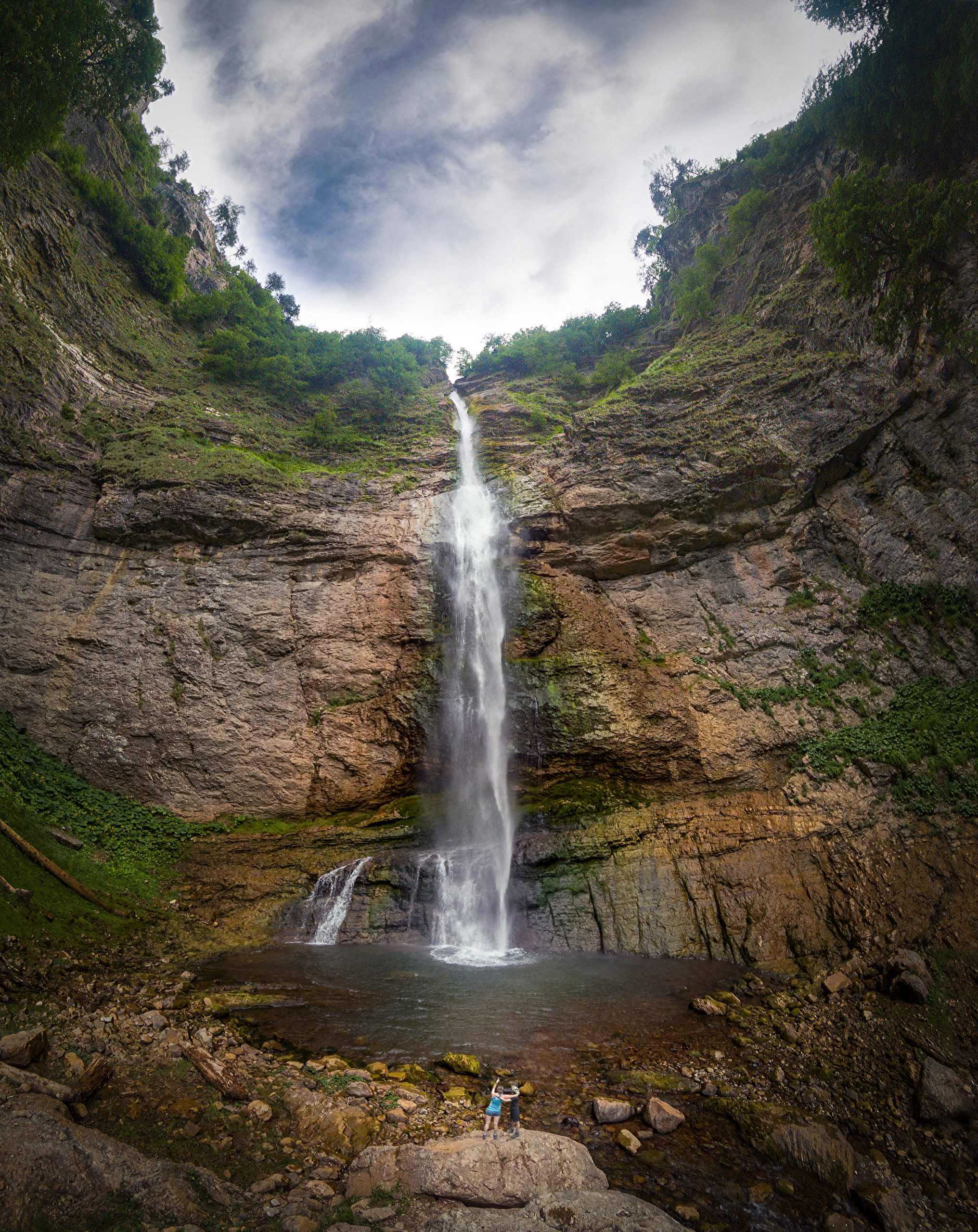 Skakavac waterfall and surroundings
